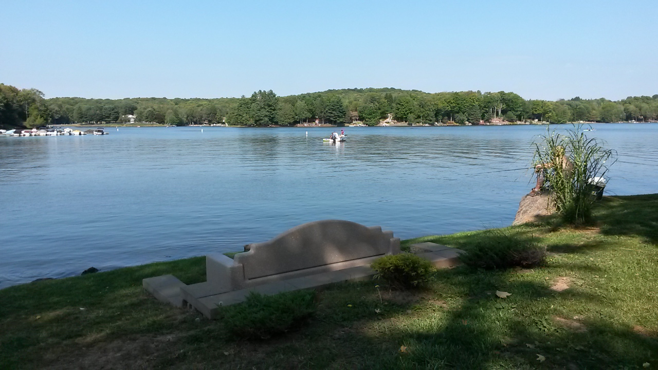 Roamingwood Lake in The Hideout